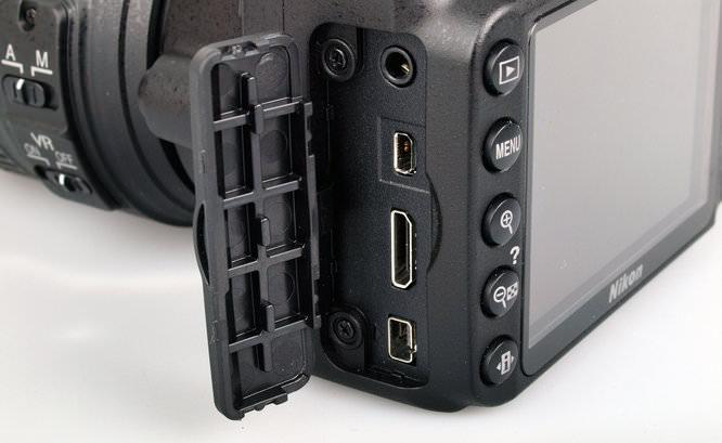 666-nikon_d3200_ports_1338215617.webp